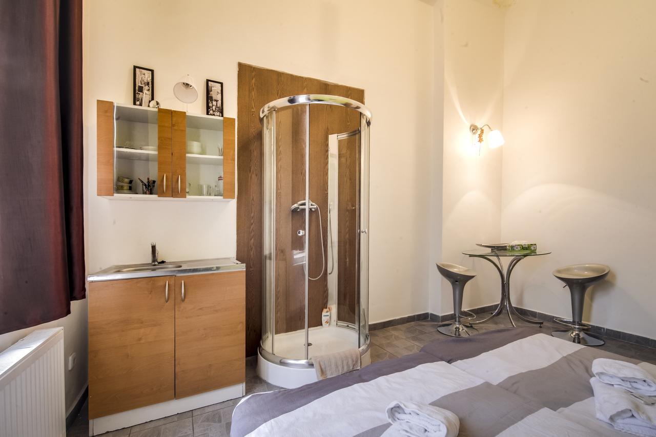 Aparthotel Zarra Prague Exterior photo