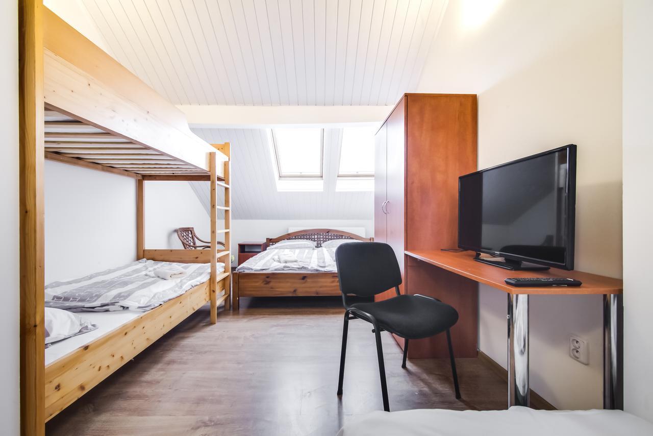 Aparthotel Zarra Prague Exterior photo