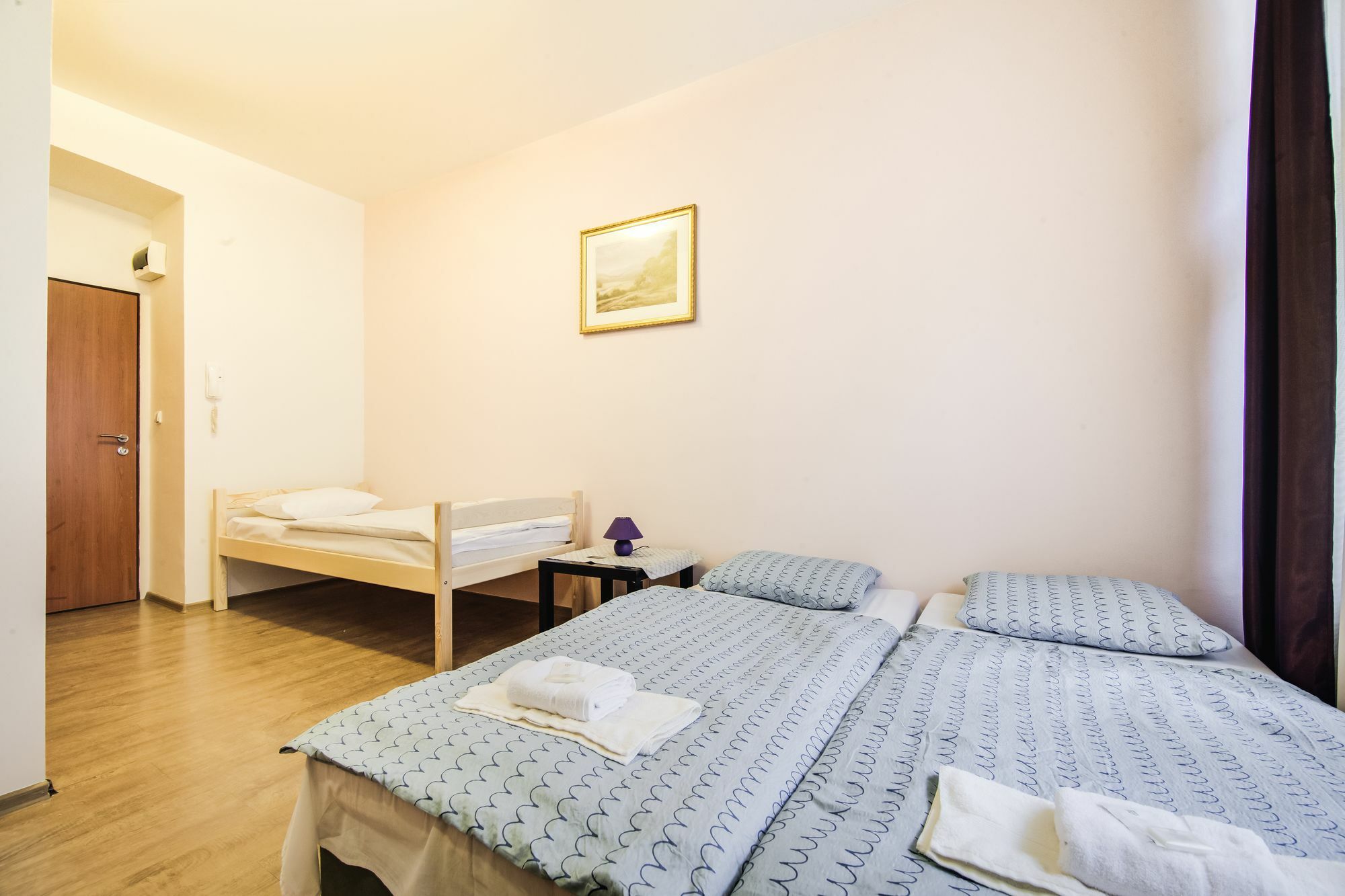 Aparthotel Zarra Prague Exterior photo